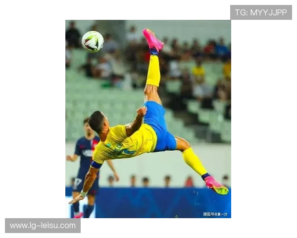 C罗倒钩获沙特联赛周最佳，生涯持续高光